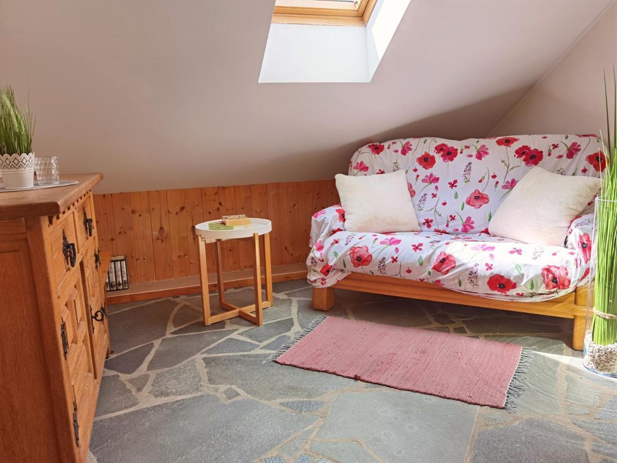 Ferienhaus Eifelrose 锡默拉特 外观 照片